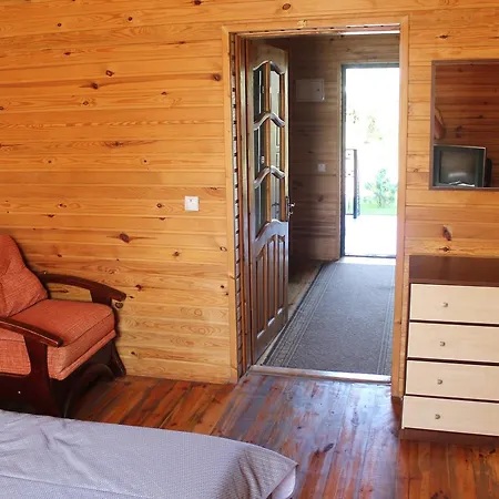 Hotel-Complex Mizh Triokh Ozer Svityaz' Exterior photo